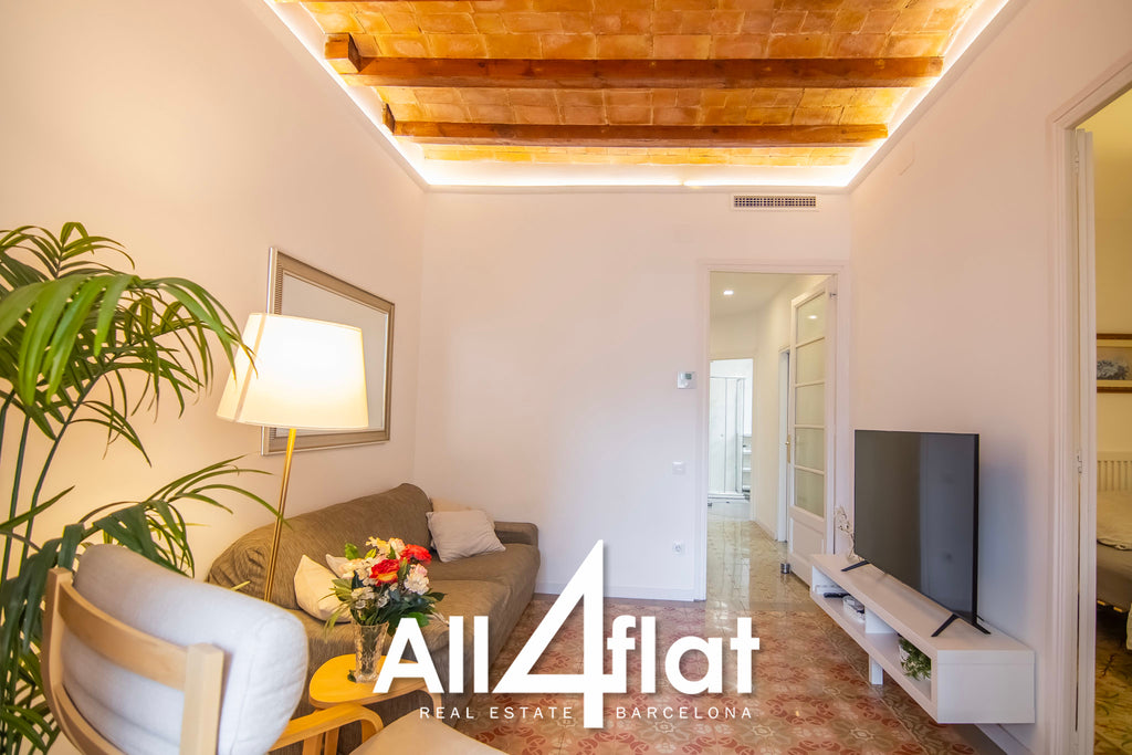 C/ Vilamarí - Réf. : 003586 