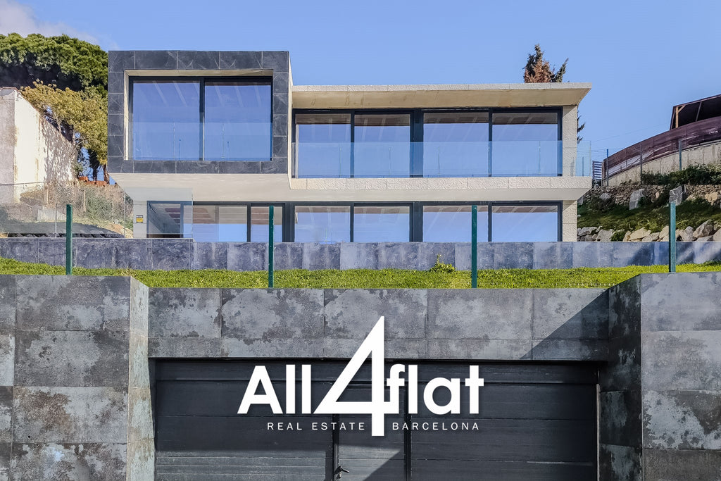 C/ Mimosa - Réf. : 003205 