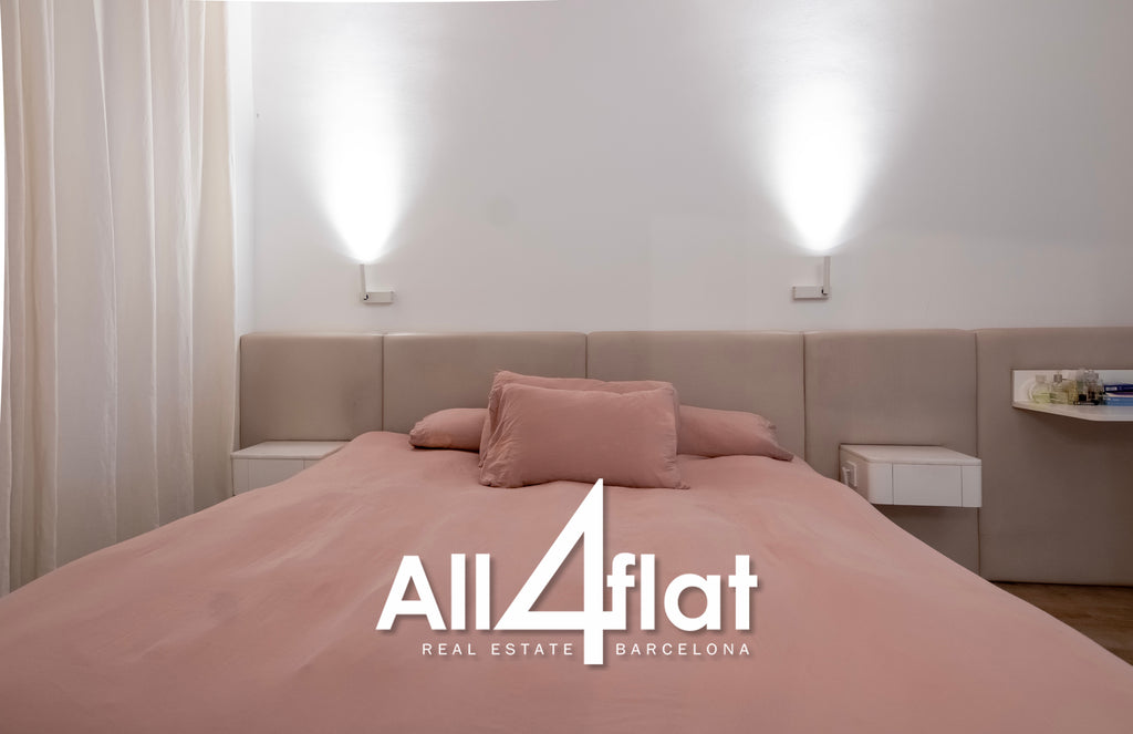 C/ Comte Urgell - Réf: 000003D 