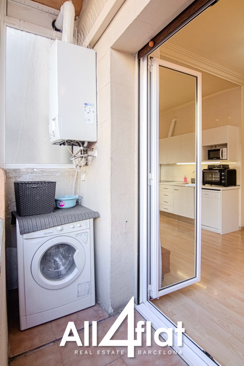 C/ Parallèle - Réf. : 002288E 