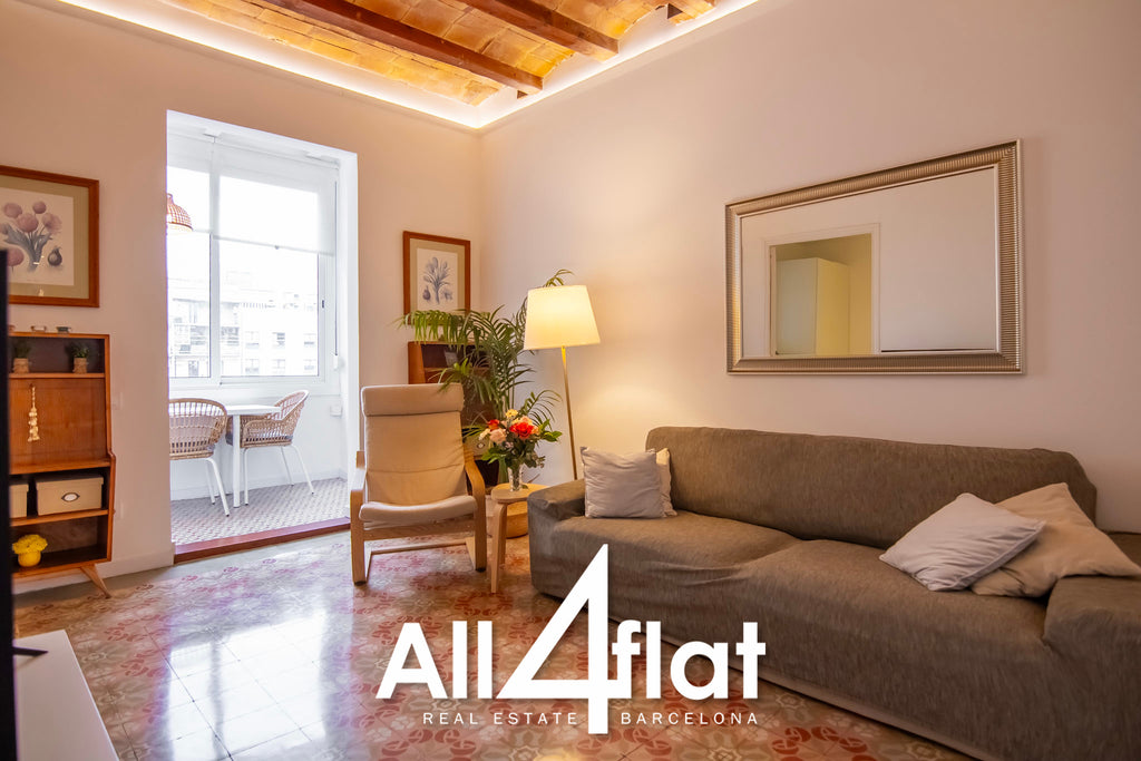 C/ Vilamarí - Réf. : 003586 