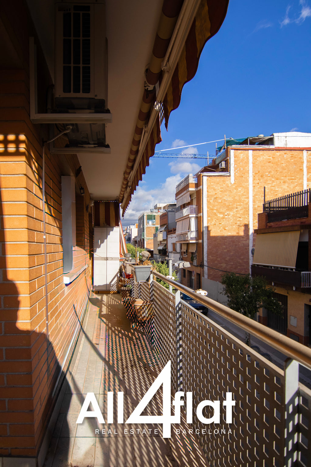 C/ Catalunya - Réf. : 003602 