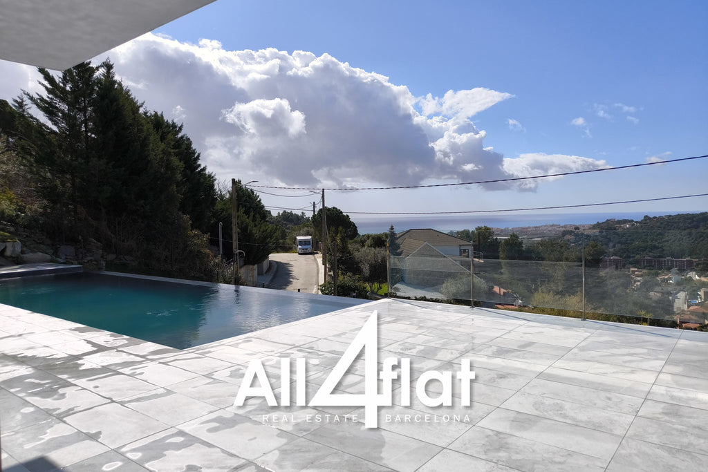 C/ Mimosa - Réf. : 003205 