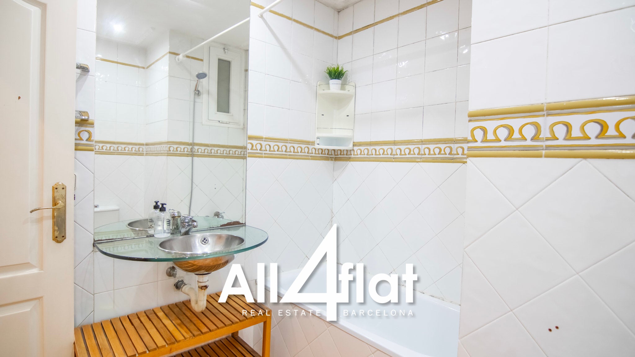 C/ Roca - Réf. : 003599