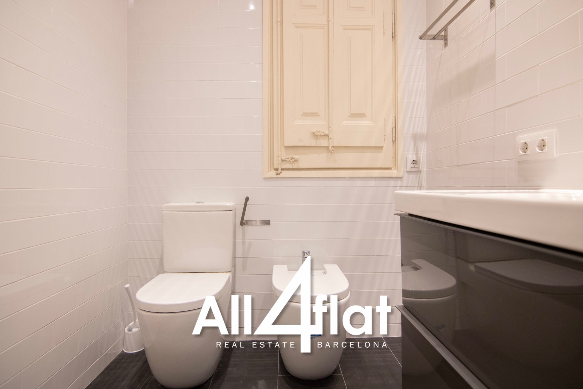 Rue Muntaner - Réf. : 003606 