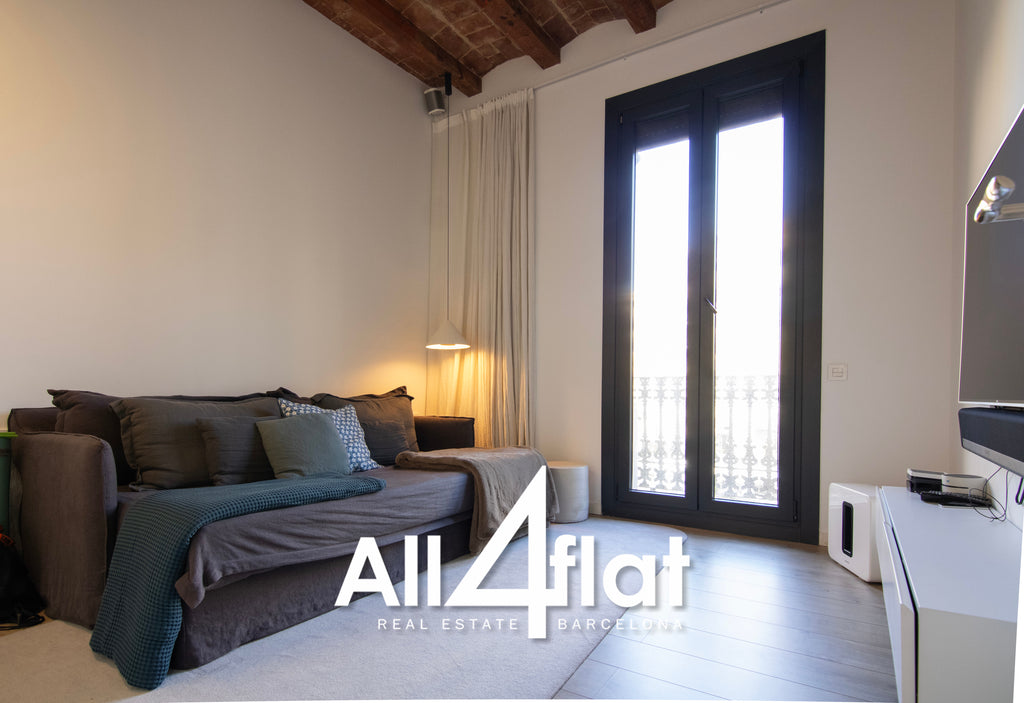 C/ Comte Urgell - Réf: 000003D 