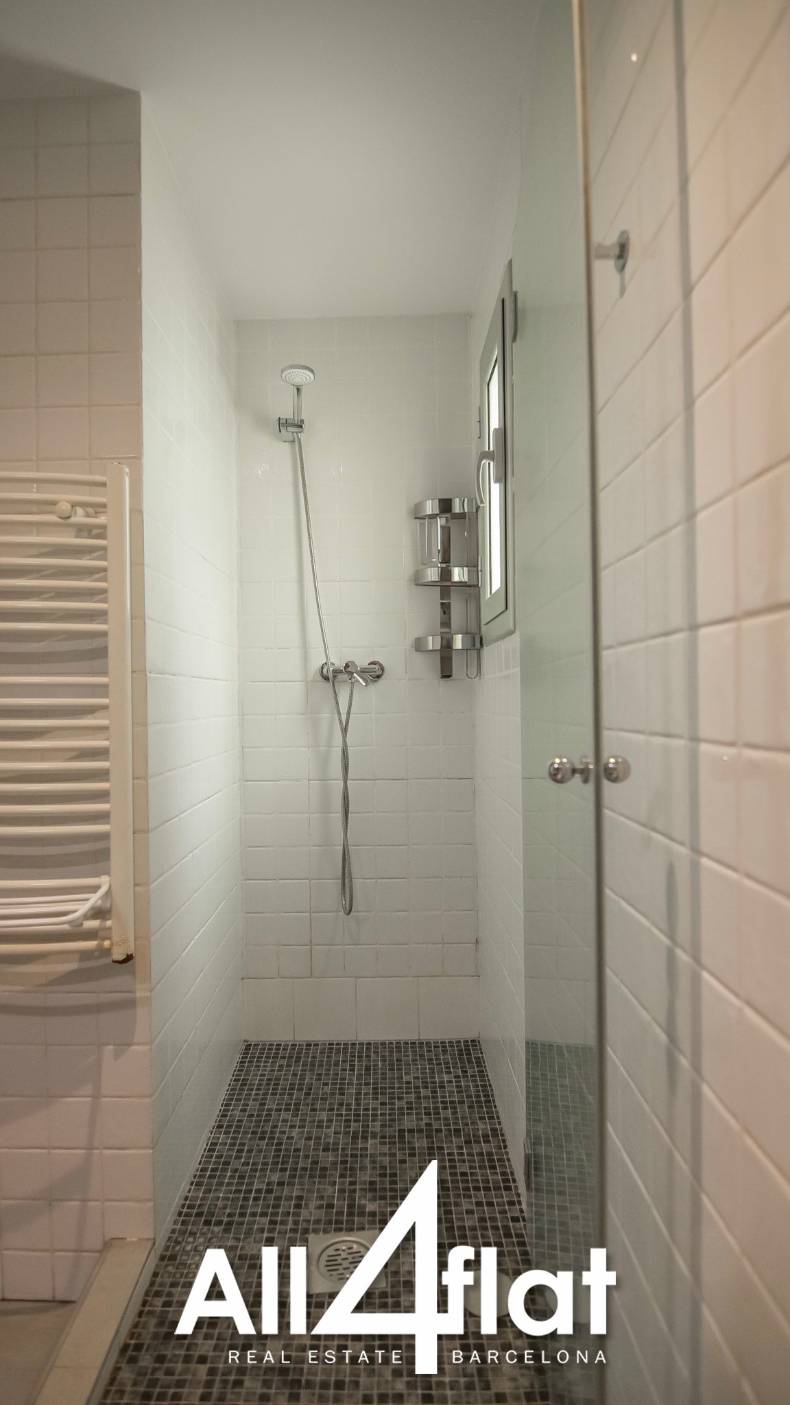 C/ Diputació - Réf. : 003558 