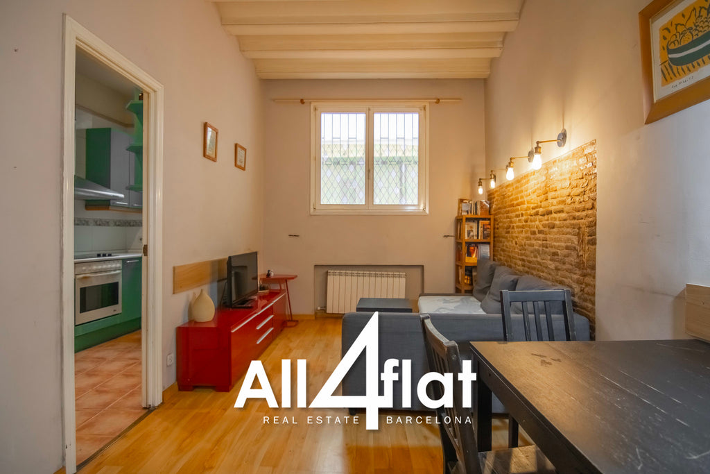 C/ Roca - Réf. : 003599