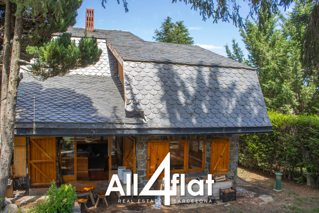 Avda Cerdanya - Ref: 003559