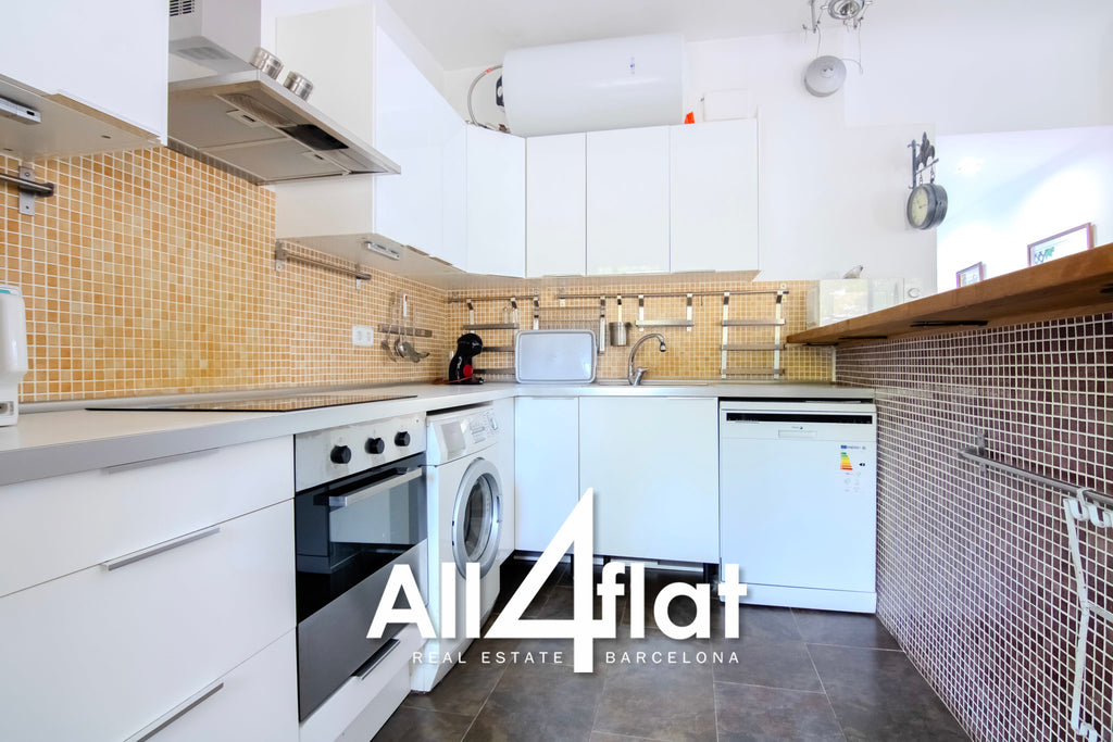 C/ Gran de La Sagrera - Ref: 003434B 