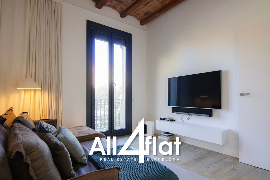 C/ Comte Urgell - Réf: 000003D 