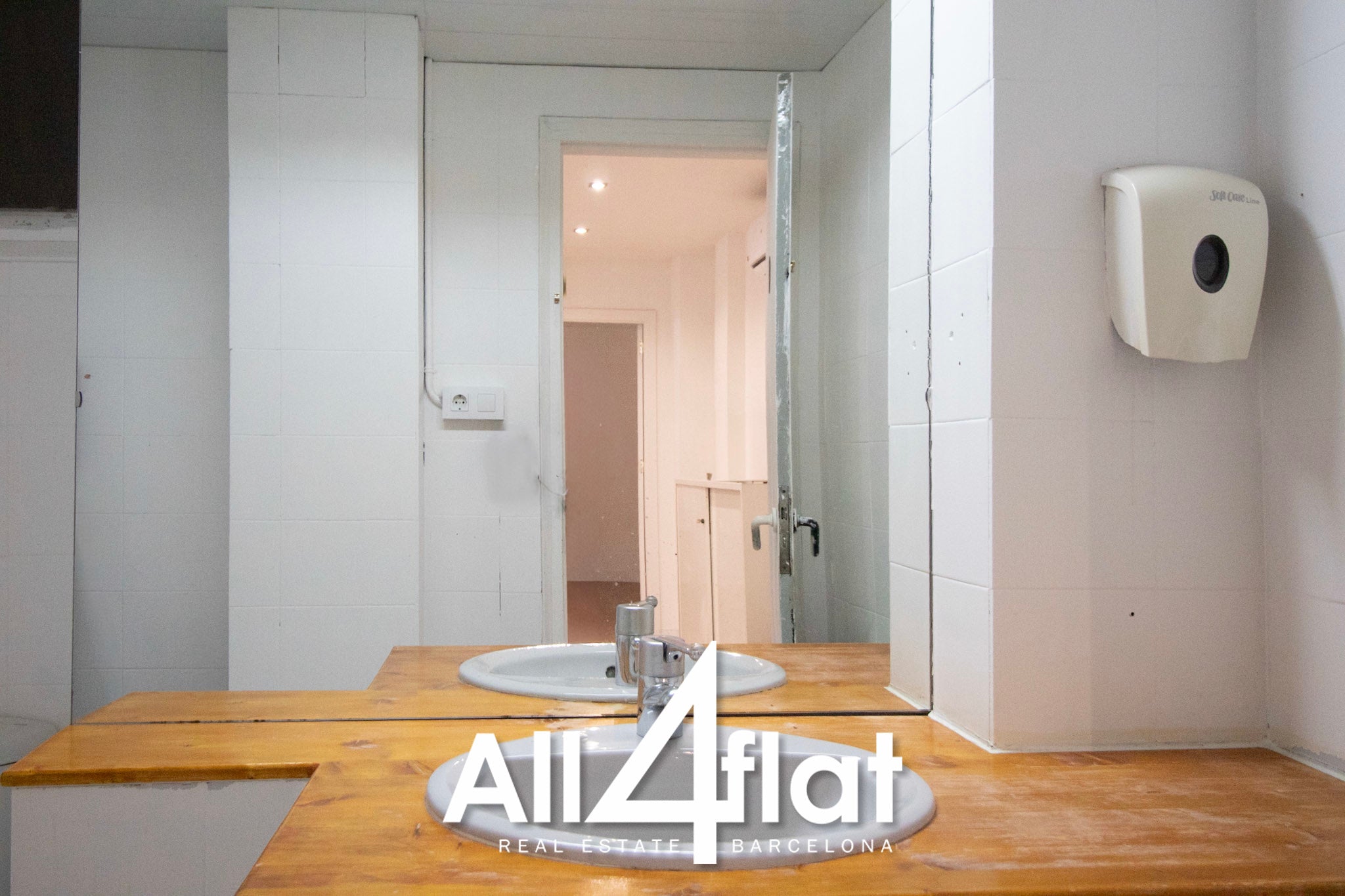 Rue Cardener - Réf. : 003552A 