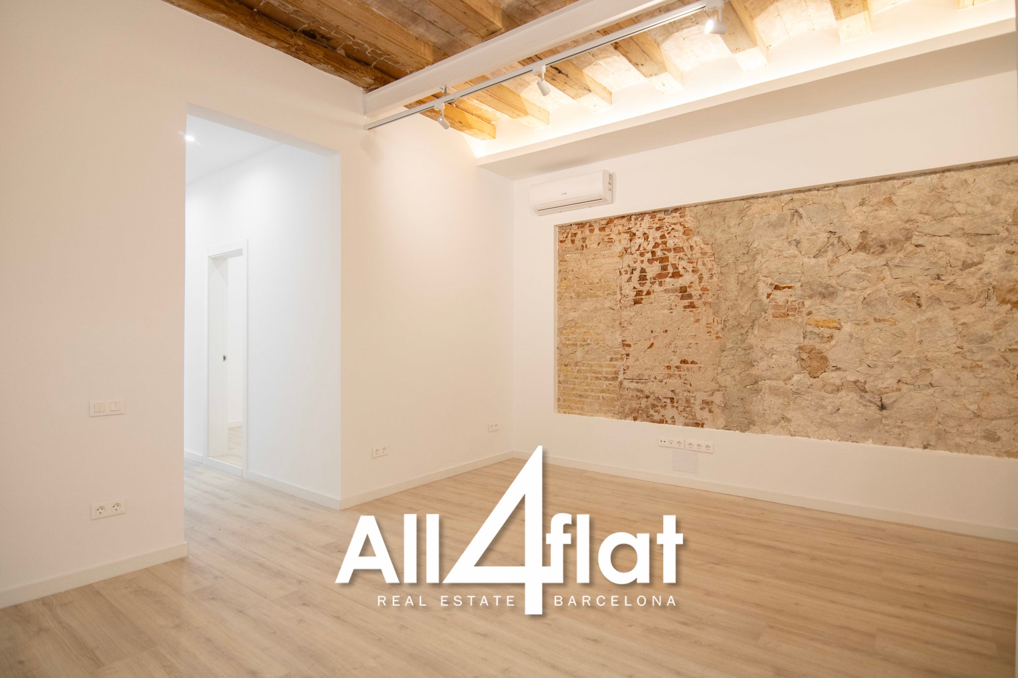 C/ Hostalfrancs - Réf. : 003600