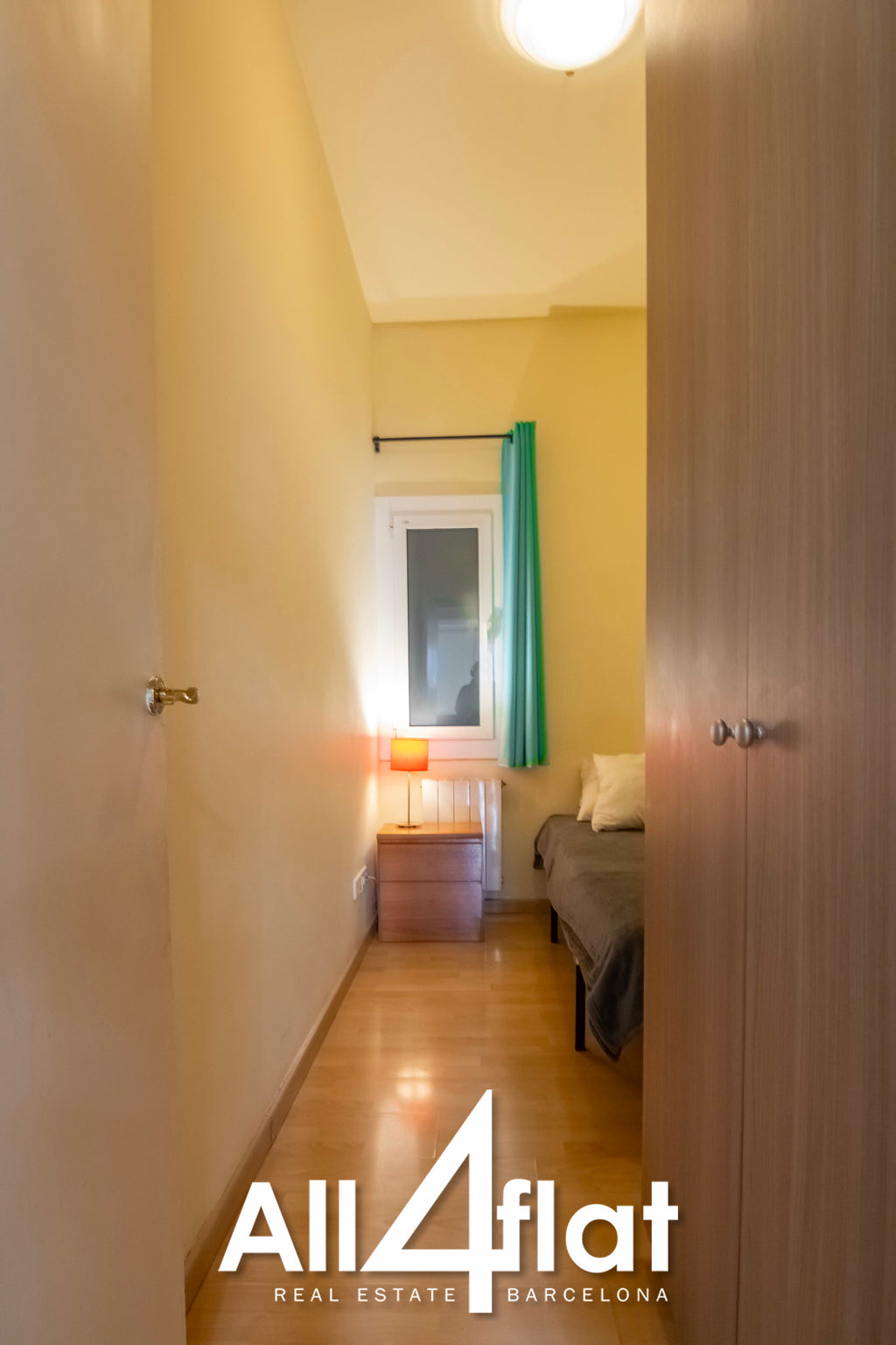 C/ Parallèle - Réf. : 002288E 