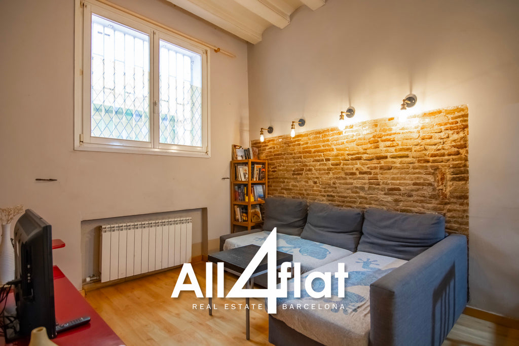 C/ Roca - Réf. : 003599