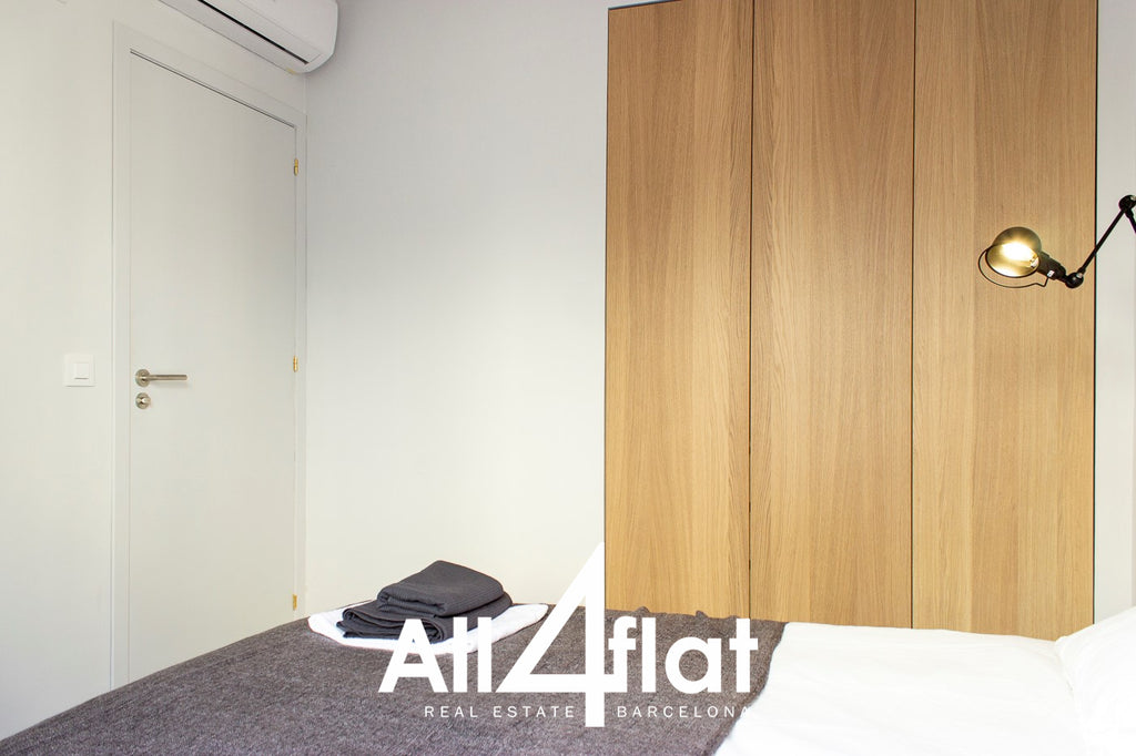 C/ Radas - Ref: 000696M