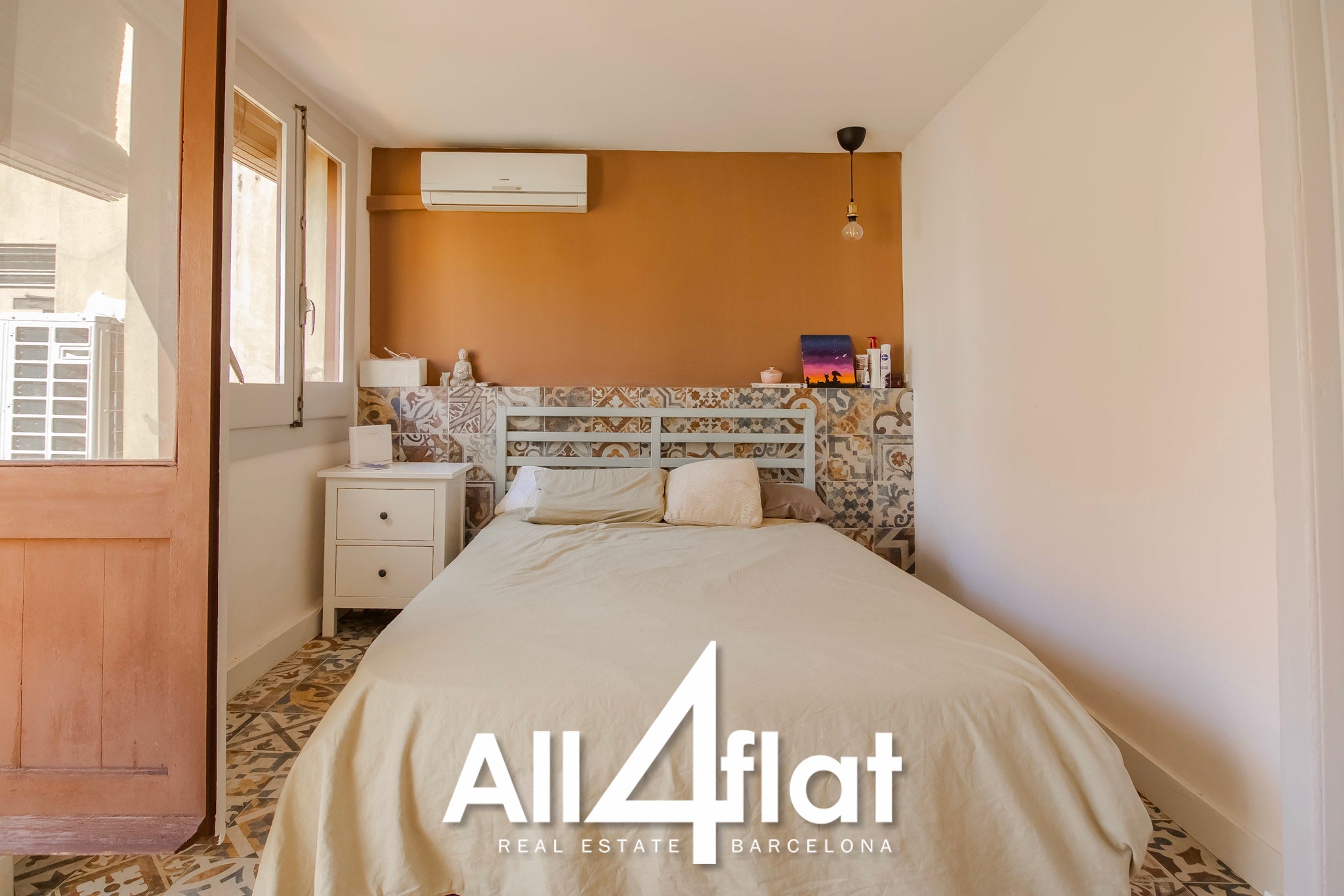 Place Olles - Réf. : 003392A 