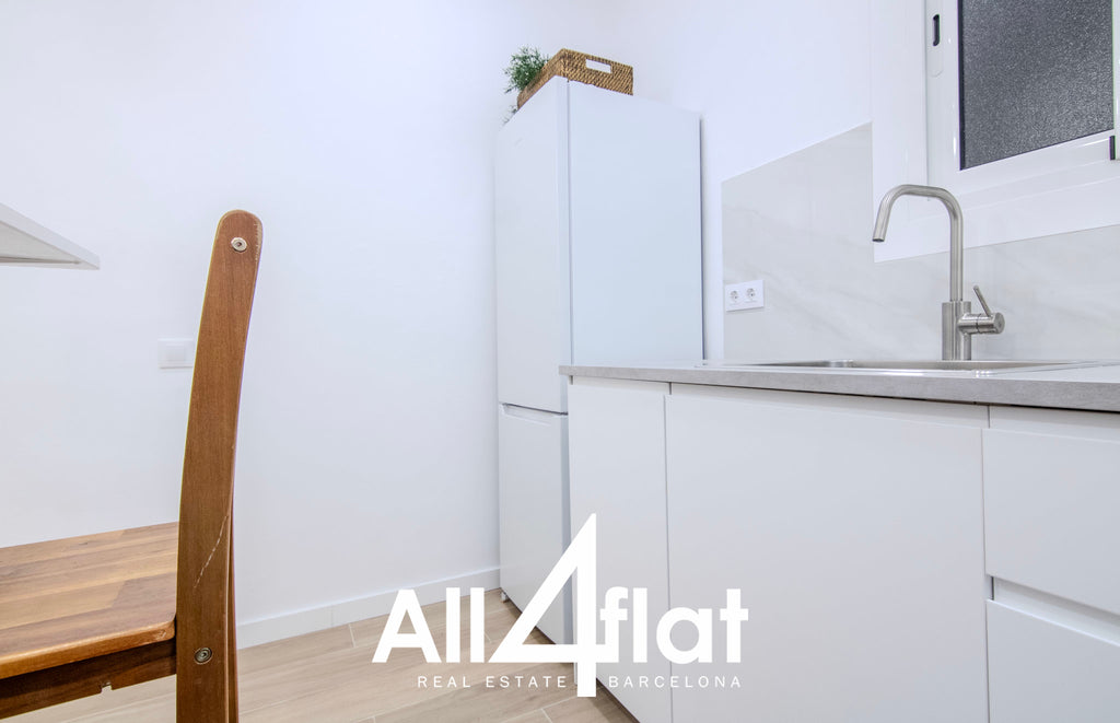 C/ Atenes - Réf. : 003199A 