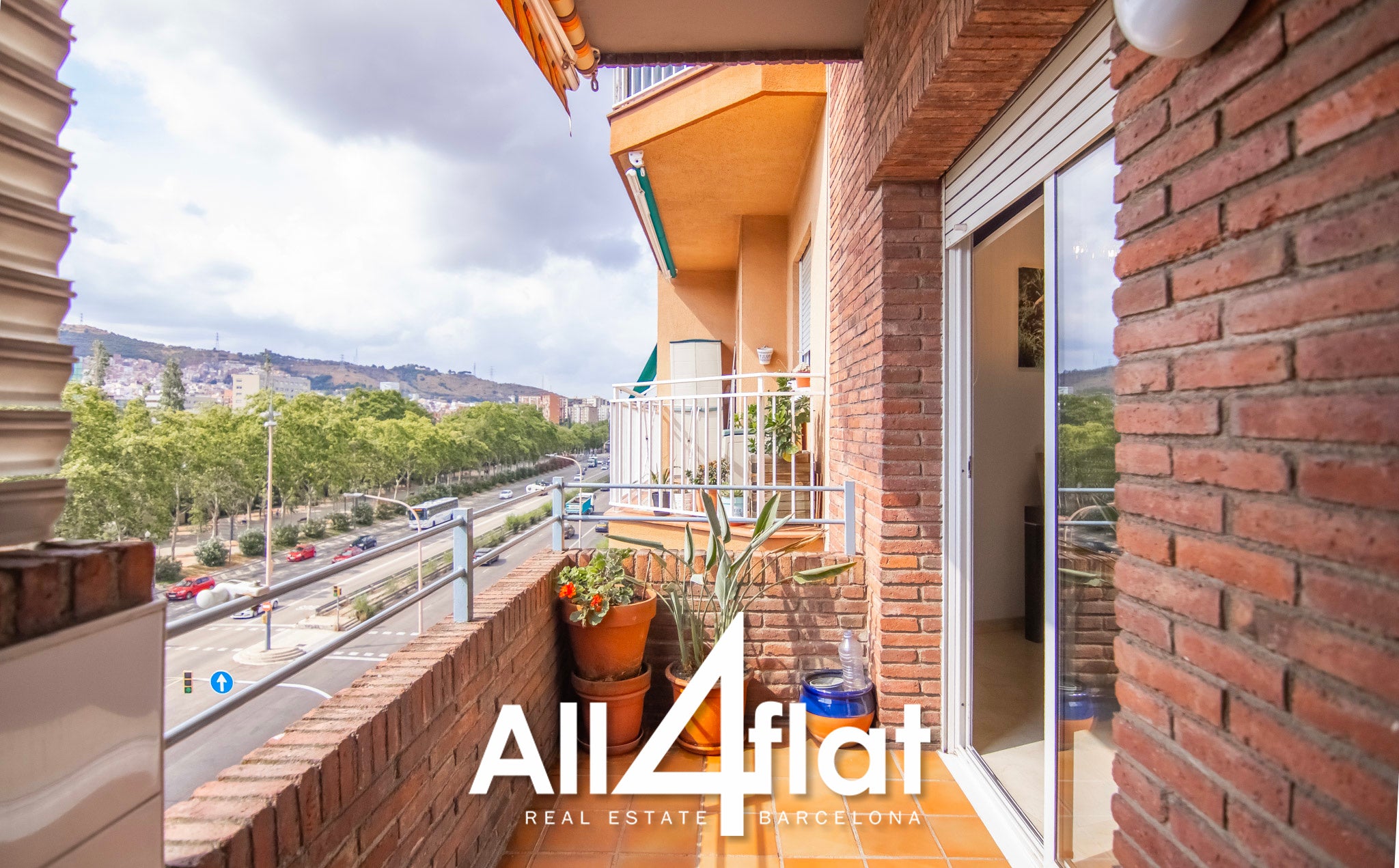 Avda Meridiana - Ref: 003555