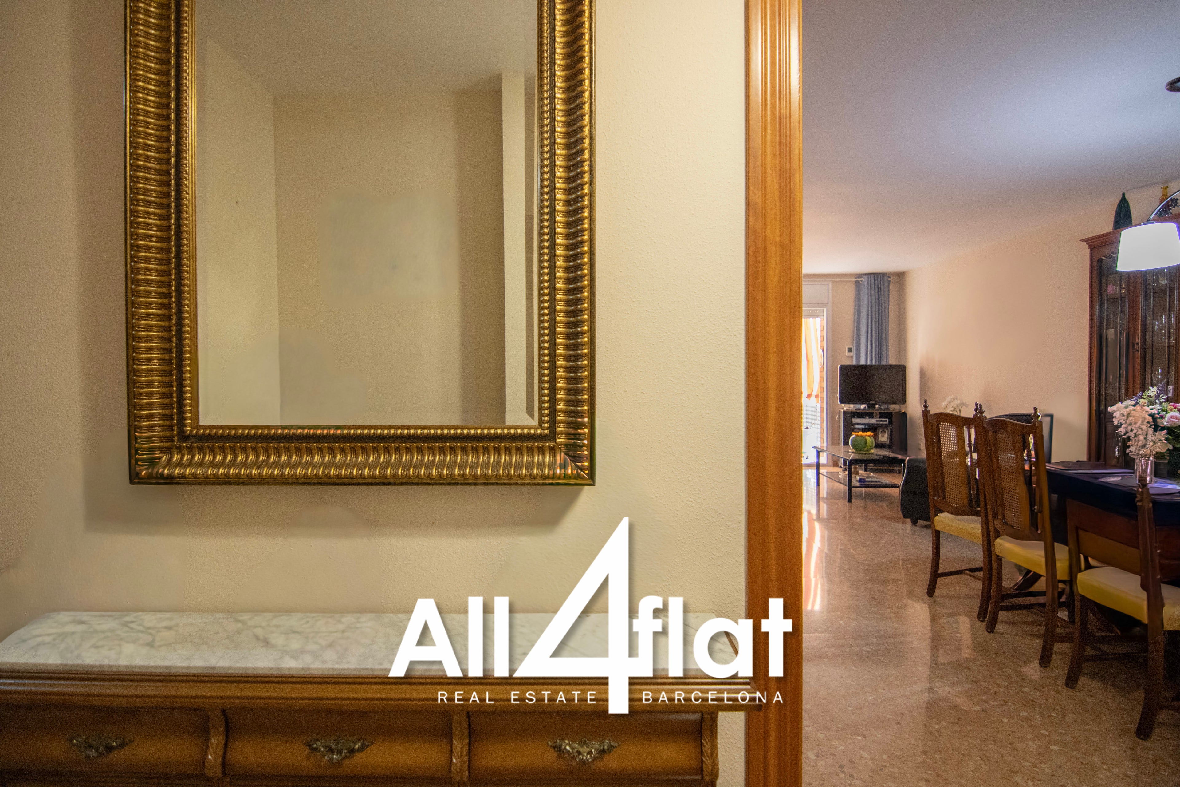 C/ Catalunya - Réf. : 003602 