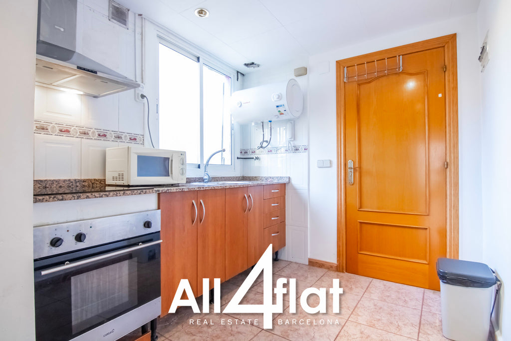 C/ Escudellers Blanch - Réf. : 000506F 