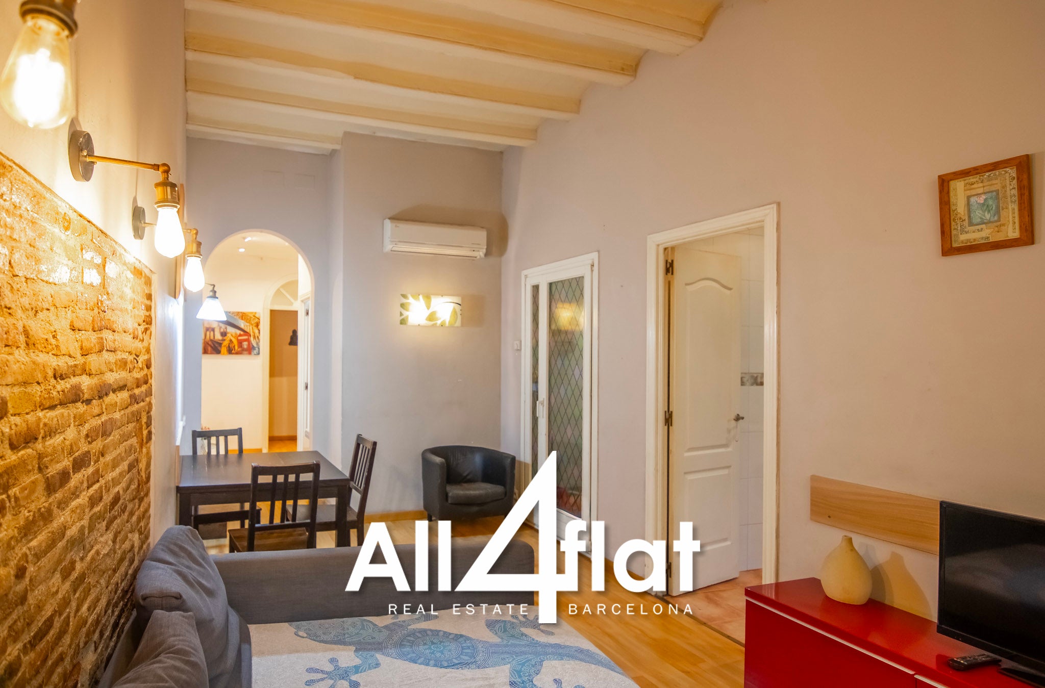 C/ Roca - Réf. : 003599