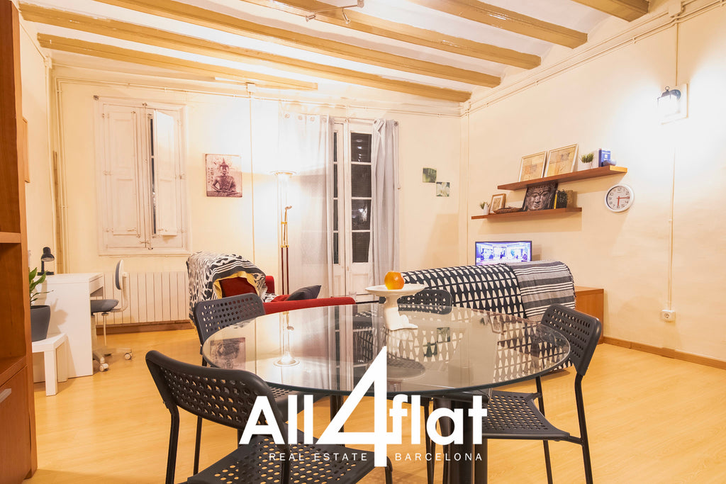 Rue des Bouteilles - Réf. : 003095B 