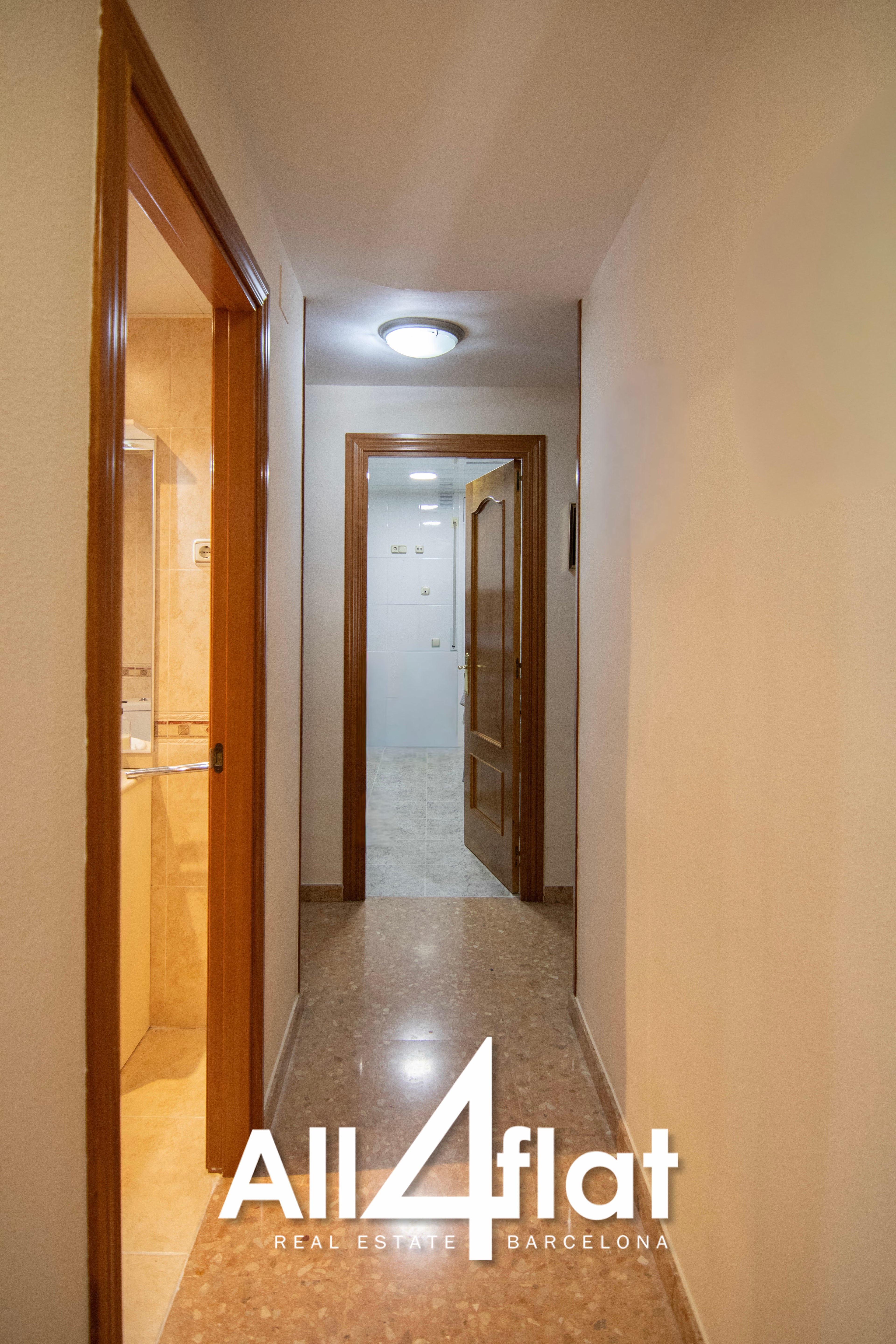 C/ Catalunya - Réf. : 003602 