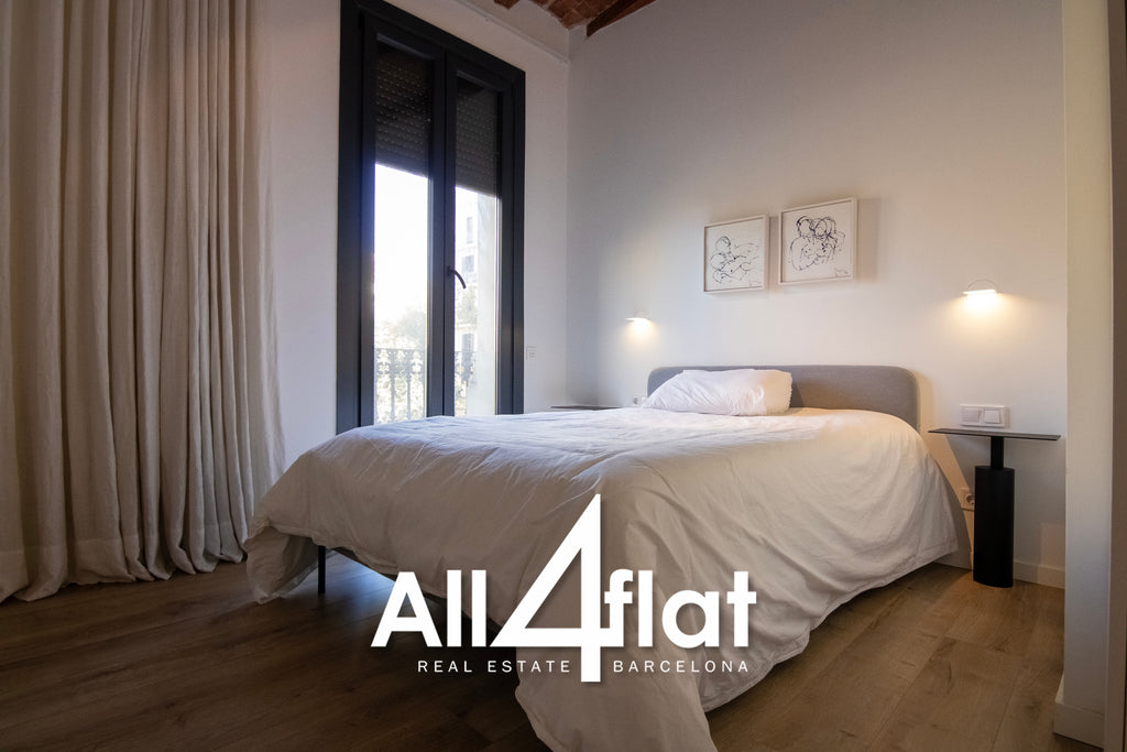 C/ Comte Urgell - Réf: 000003D 