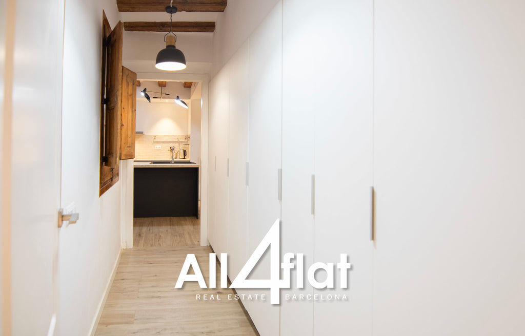 C/ avinyó - Réf. : 000308H 