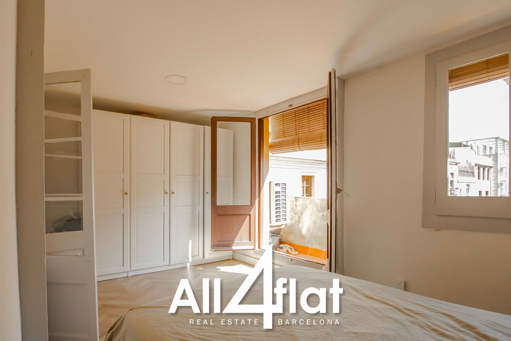 Place Olles - Réf. : 003392A 