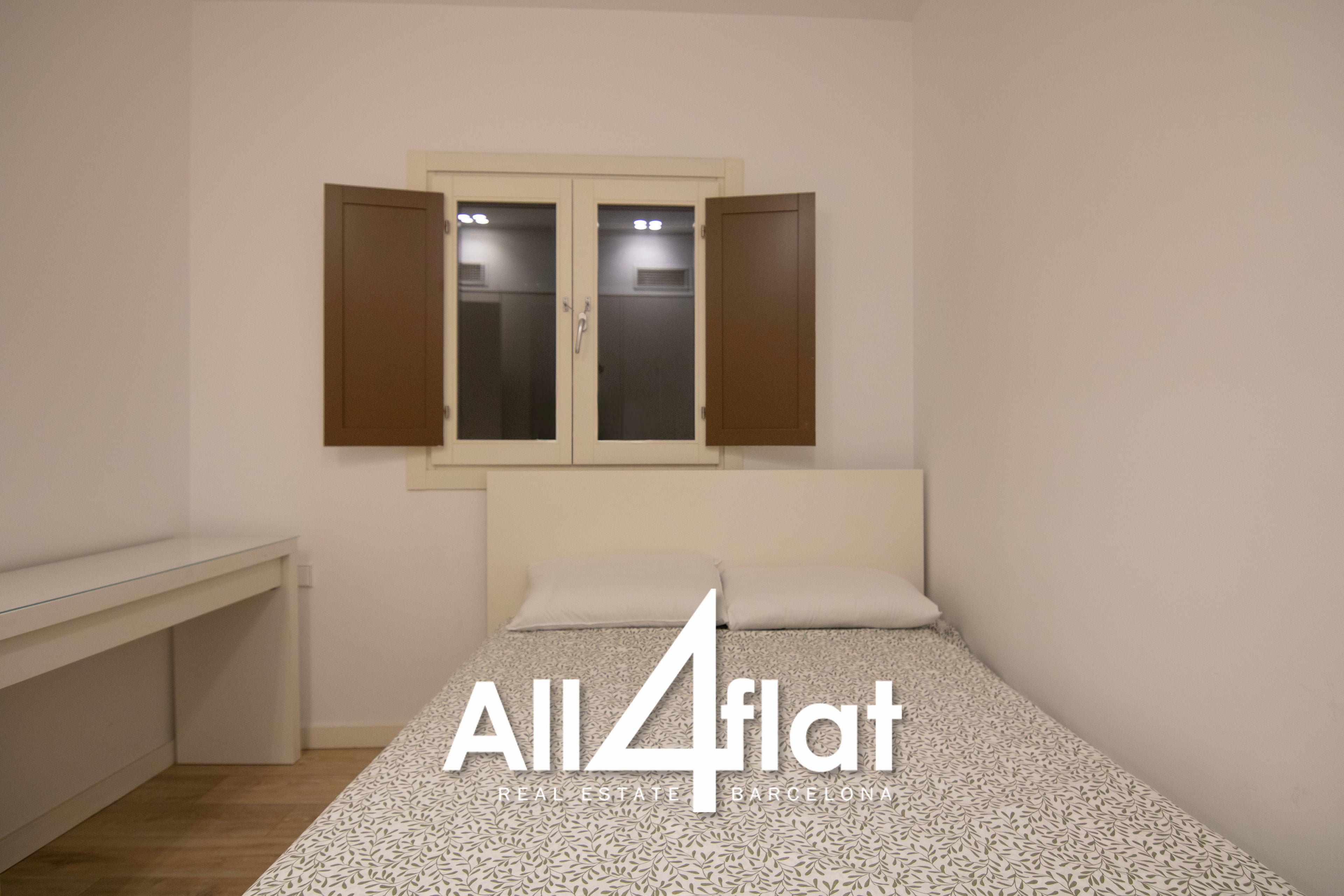 C/ Escudellers - Réf. : 003603 