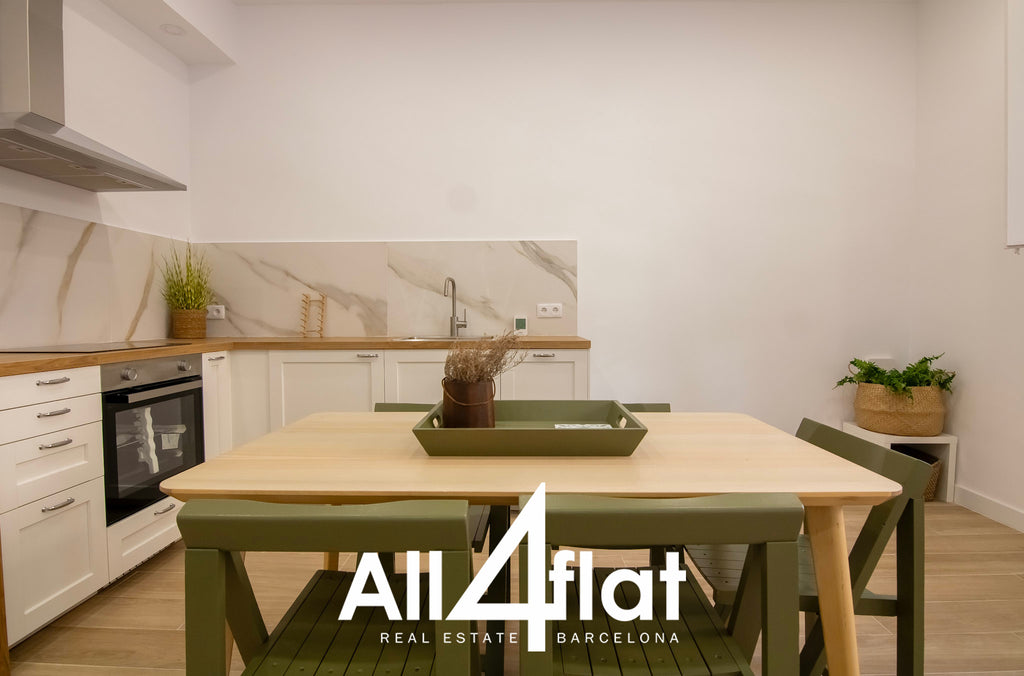 C/ Nil Fabra - Réf. : 003322A 