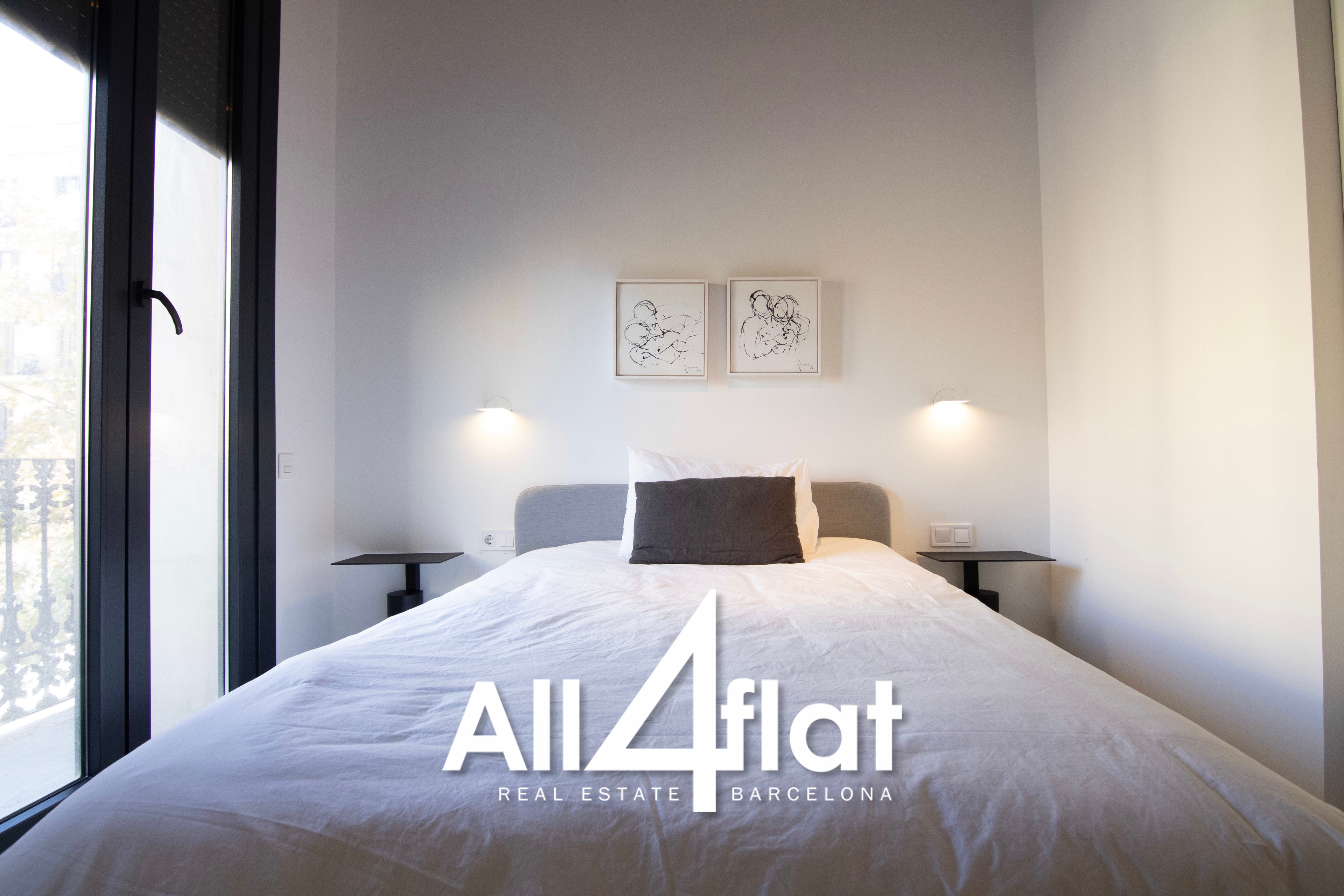 C/ Comte Urgell - Réf: 000003D 