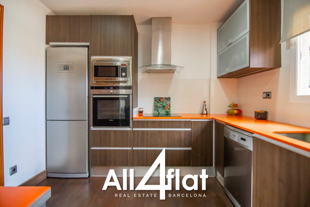 Avda Meridiana - Ref: 003555