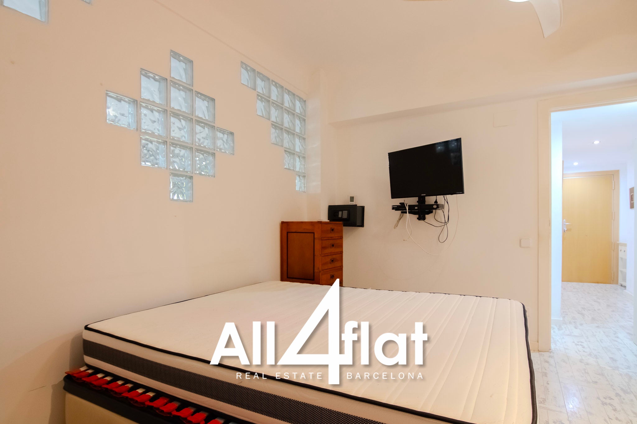 C/ Gran de La Sagrera - Ref: 003434B 