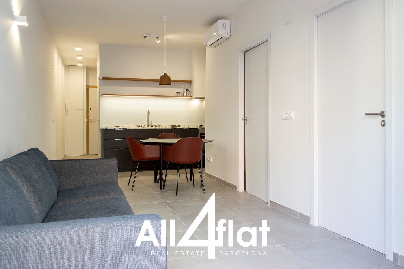 C/ Radas - Ref: 000696M