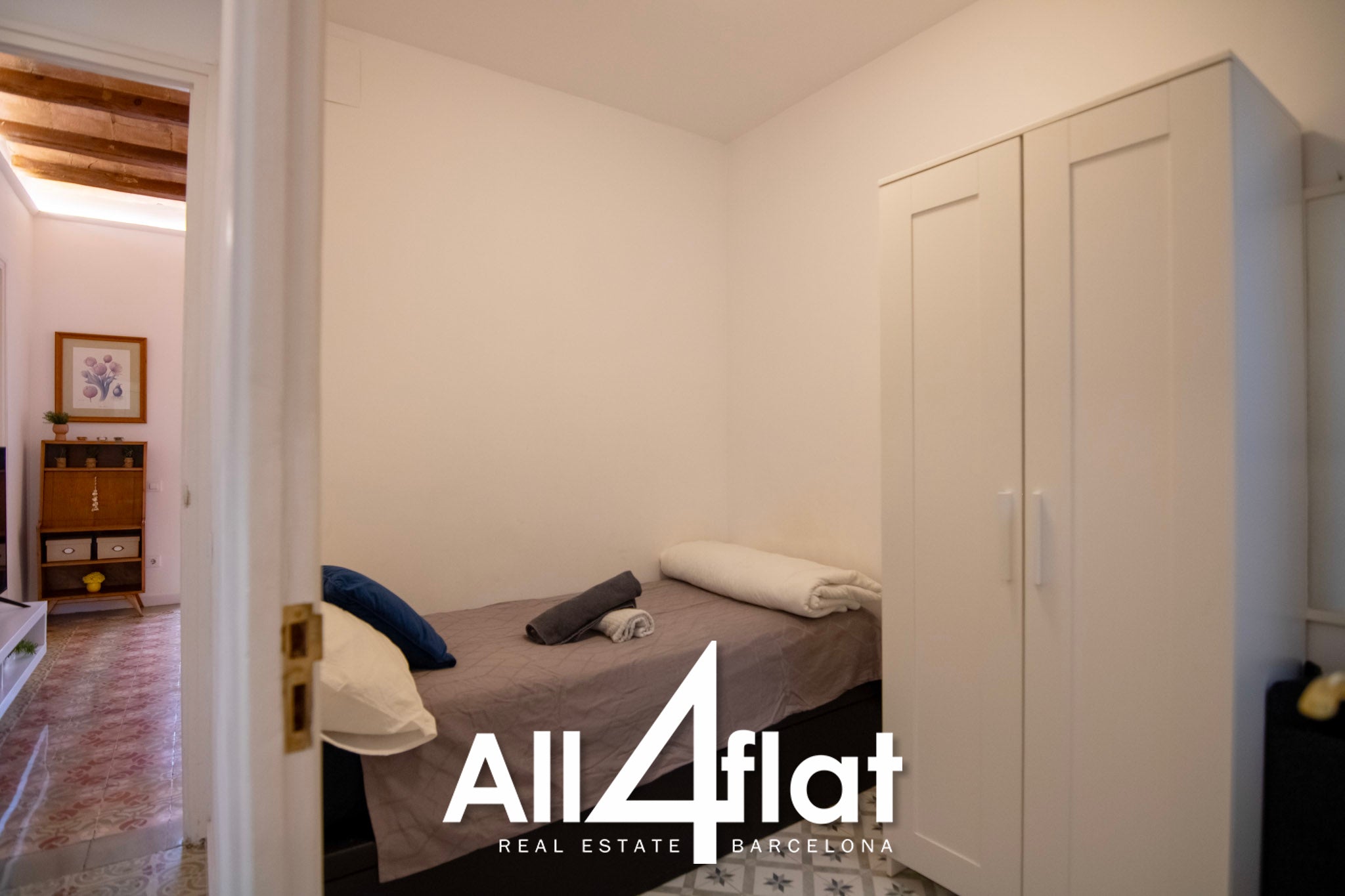 C/ Vilamarí - Réf. : 003586 