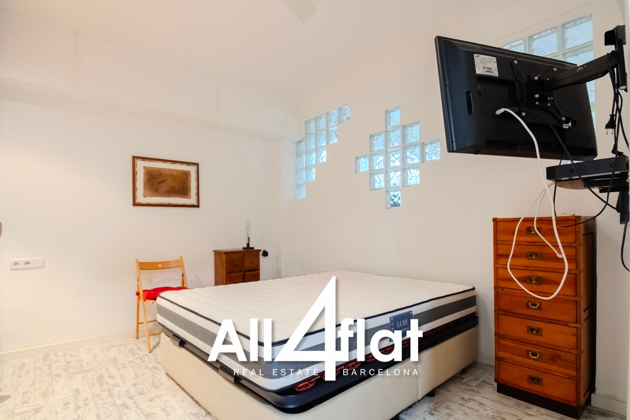 C/ Gran de La Sagrera - Ref: 003434B 