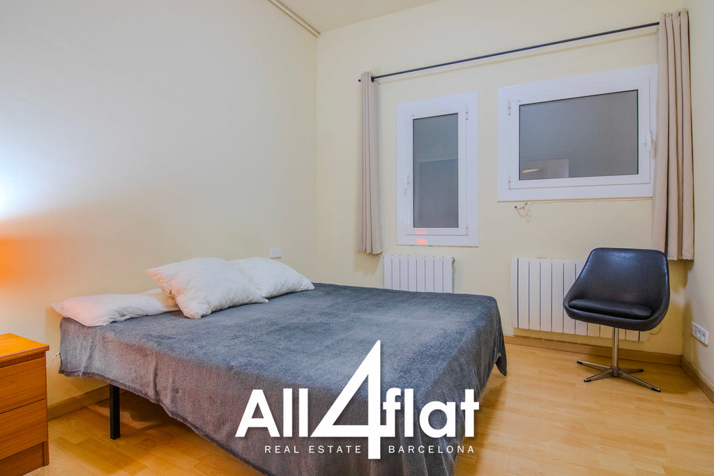 C/ Parallèle - Réf. : 002288E 