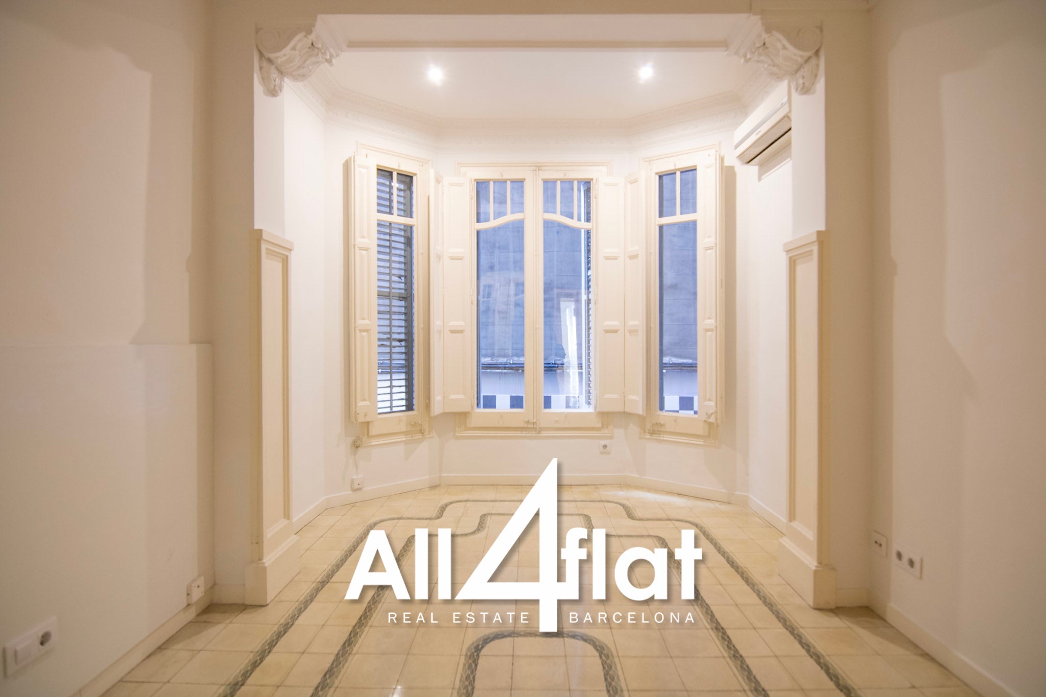 Rue Muntaner - Réf. : 003606 