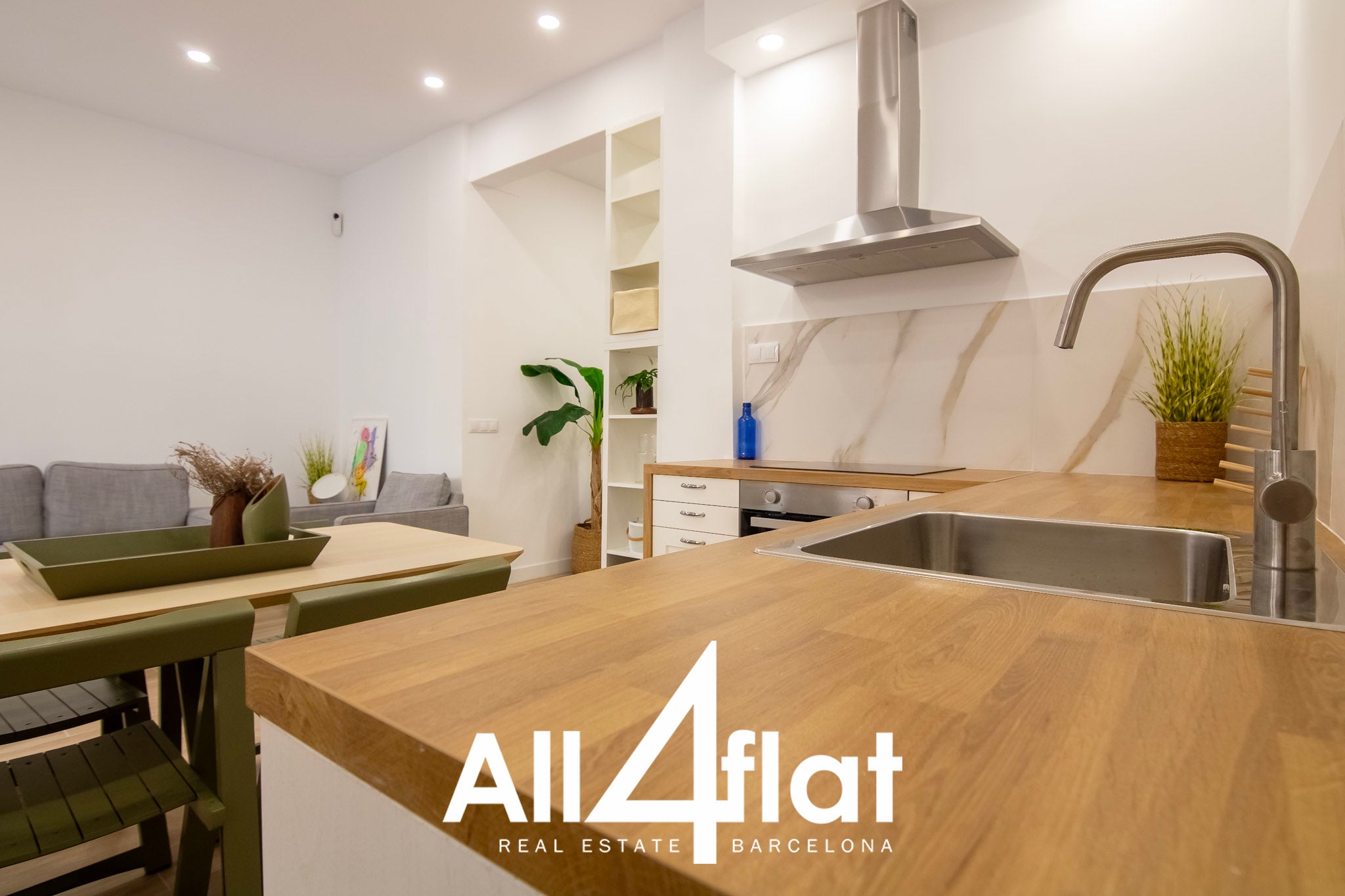 C/ Nil Fabra - Réf. : 003322A 