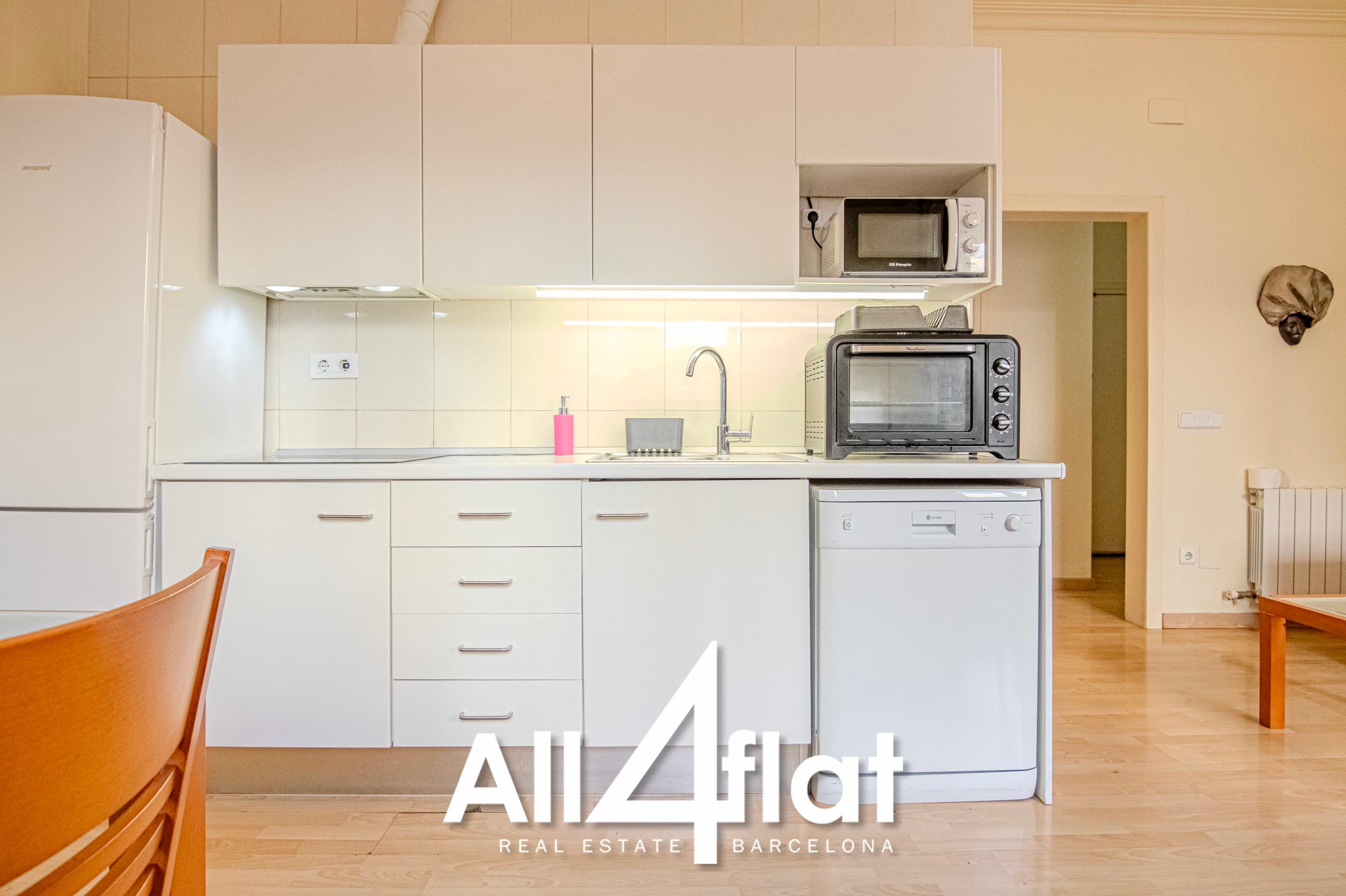 C/ Parallèle - Réf. : 002288E 