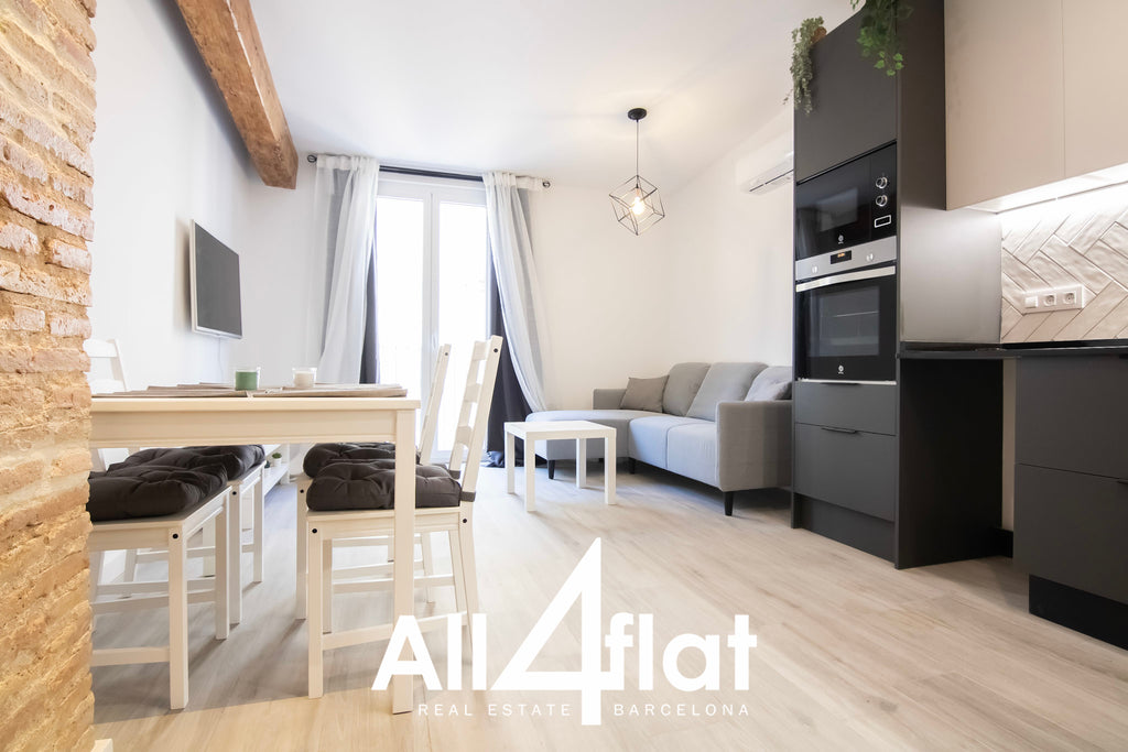 Rue Guardia - Réf. : 003063B