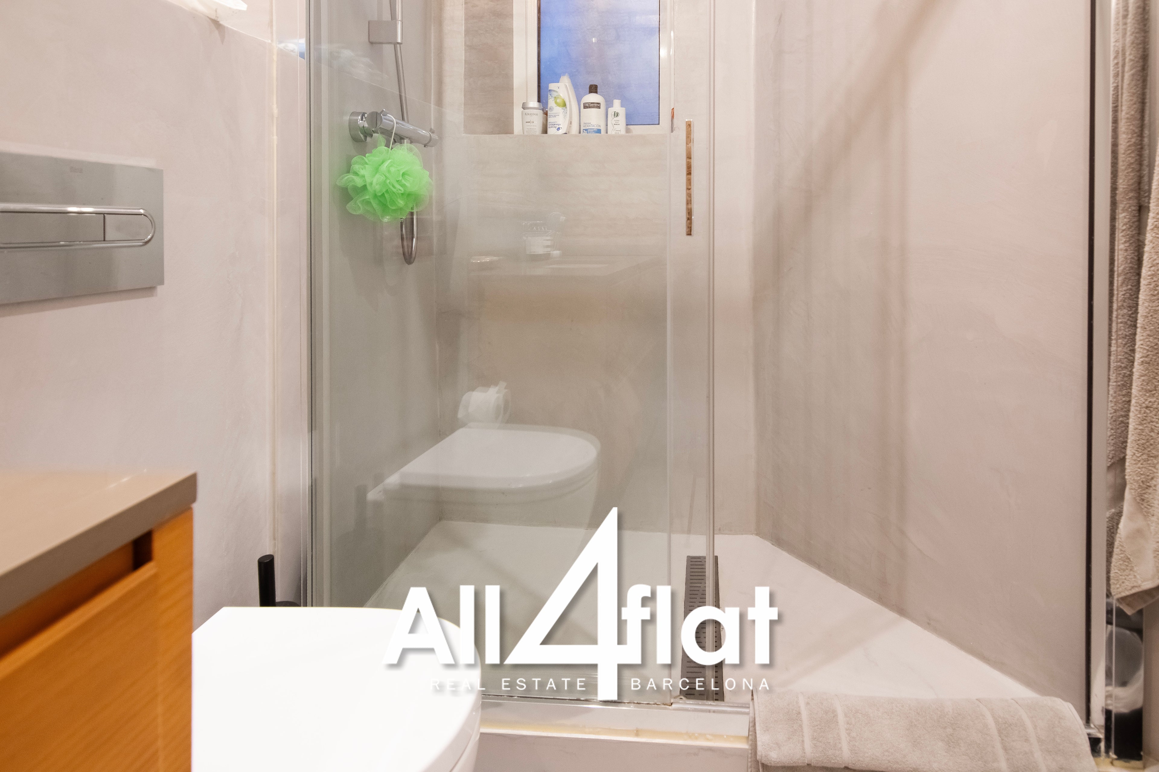 C/ Comte Urgell - Réf: 000003D 