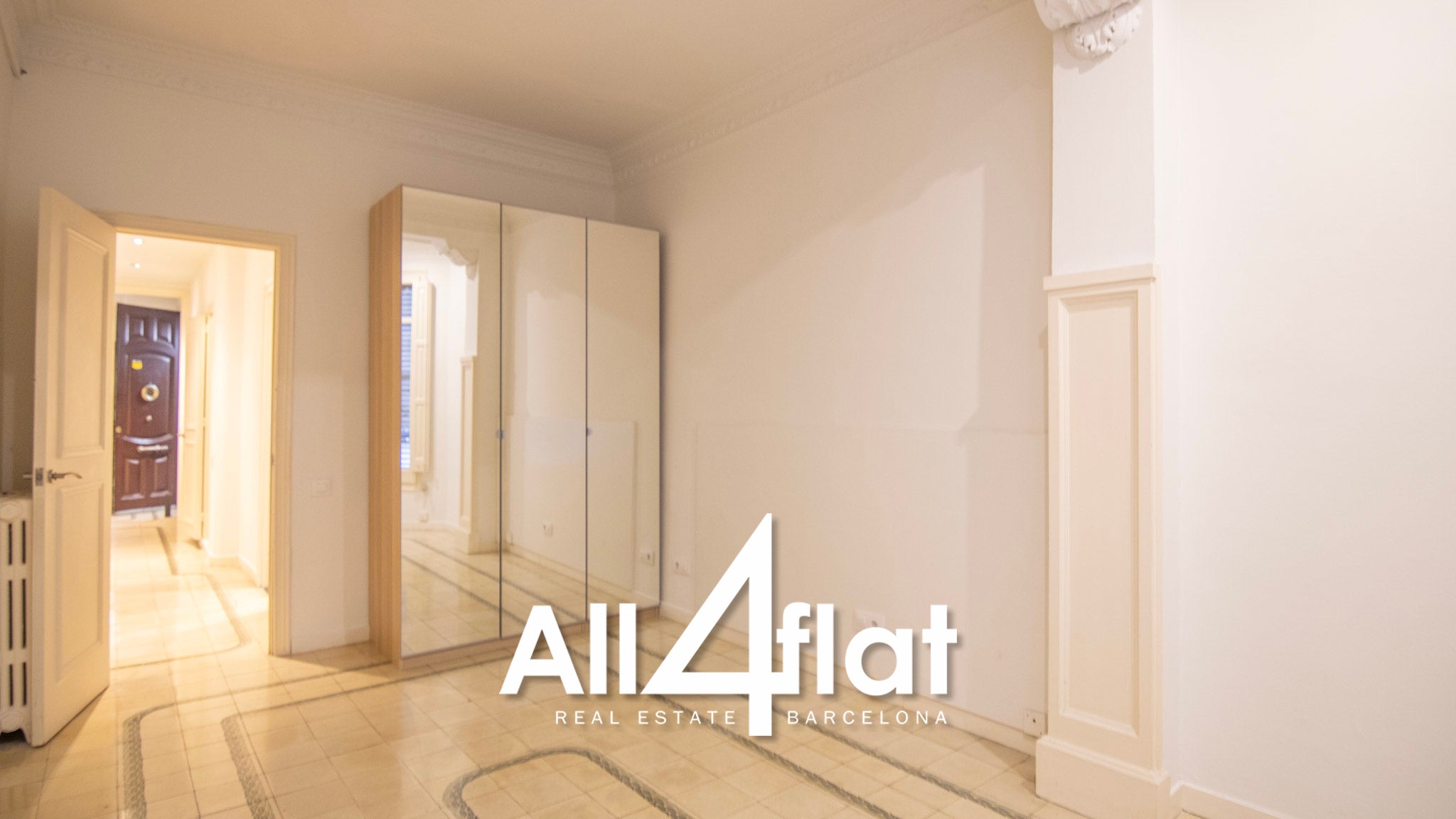 Rue Muntaner - Réf. : 003606 