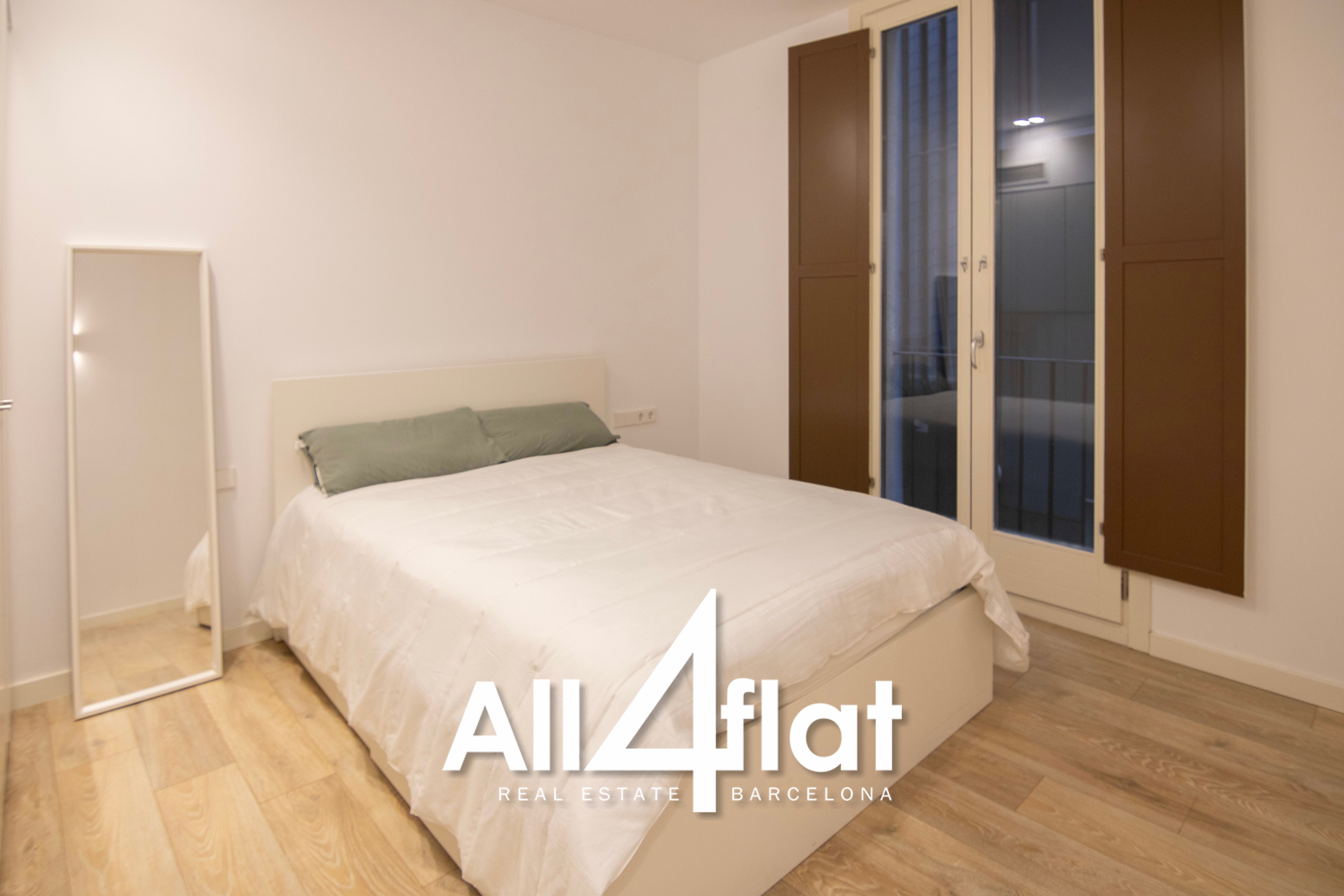 C/ Escudellers - Réf. : 003603 