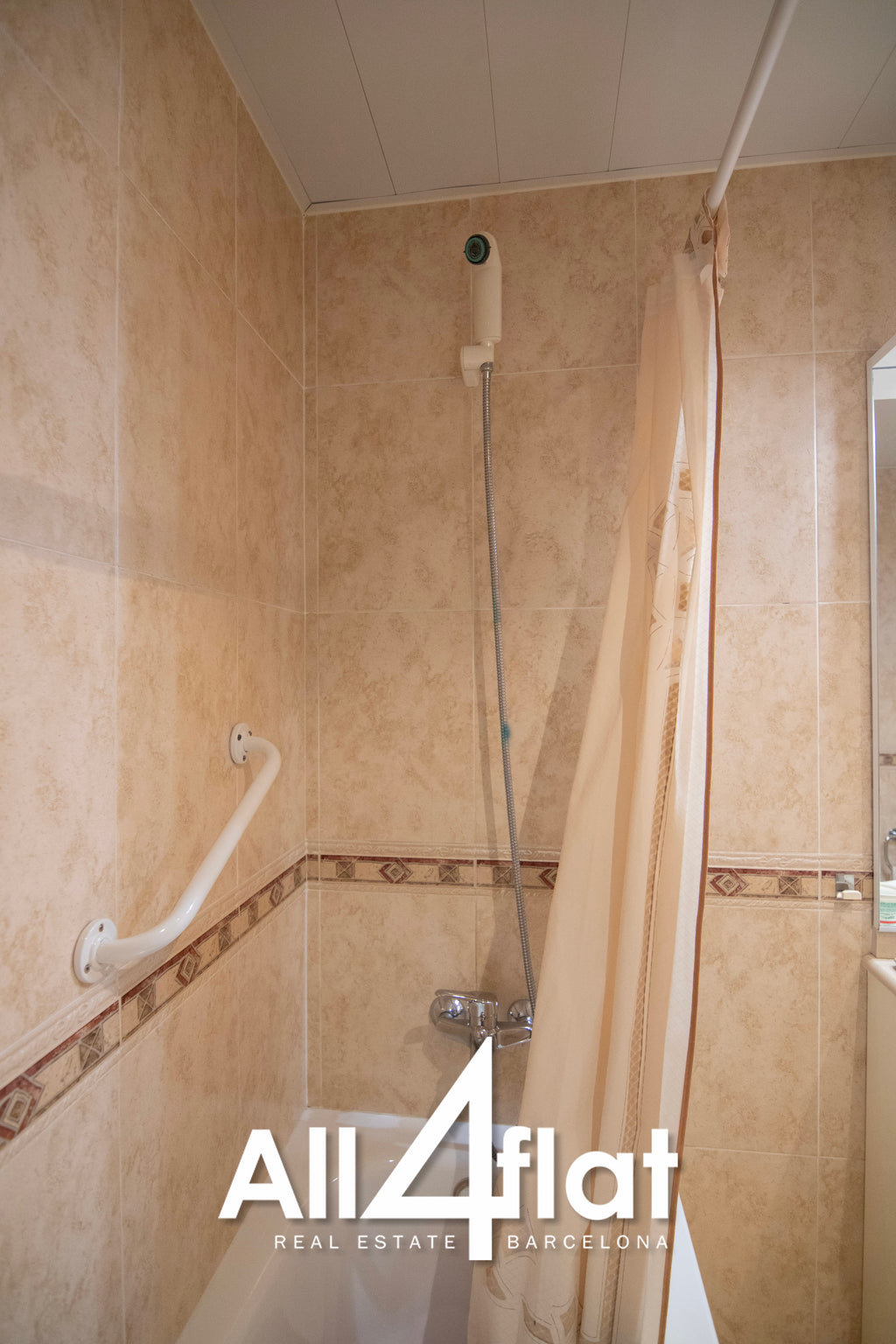 C/ Catalunya - Réf. : 003602 