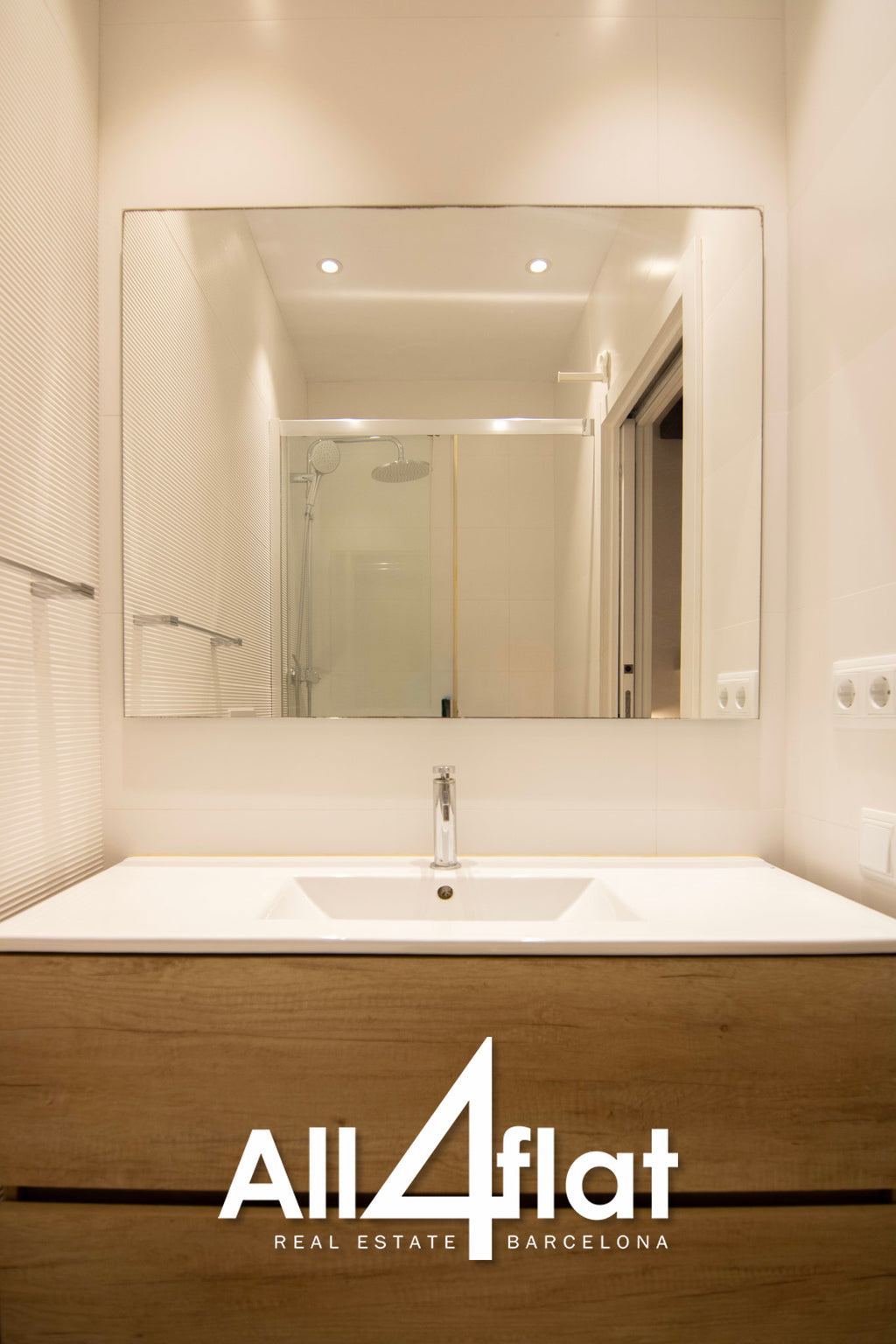 C/ avinyó - Réf. : 000308H 