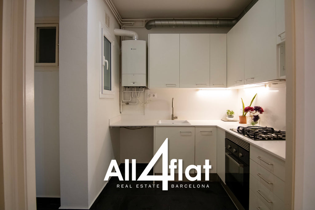 Rue Muntaner - Réf. : 003606 